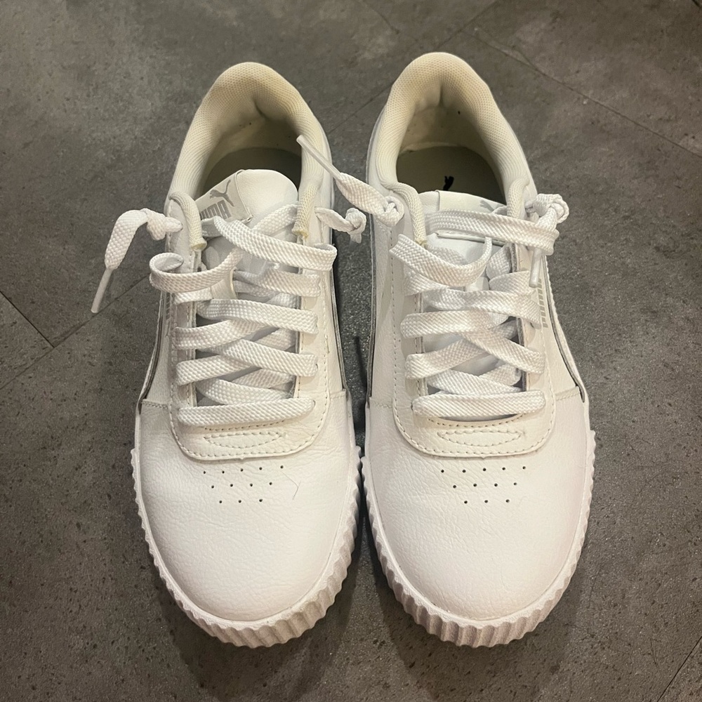 Puma Unisex Carina Sneaker